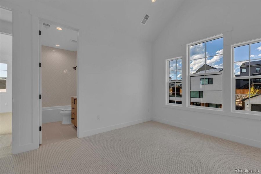 Spacious, unfurnished interior of a new home in , Louisville (Image 22).