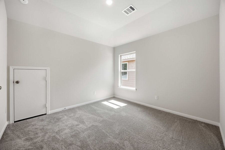 Representative unfurnished interior of a home built from the Louise by Autograph Homes in Sundance Cove, Crosby (Image 34). Representative unfurnished interior of a home built from the Louise by Autograph Homes in Sundance Cove, Crosby (Image 34).