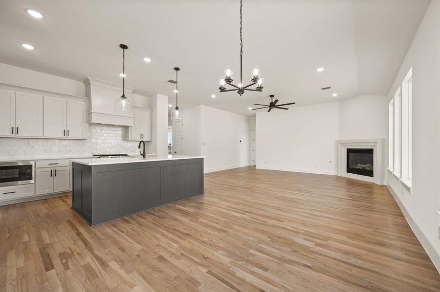 Spacious, unfurnished interior of a new home in Rocky Top Ranch, Reno (Image 16).