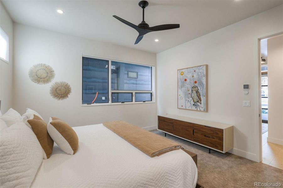 Furnished interior view inside a new home in , Frisco (Image 8).