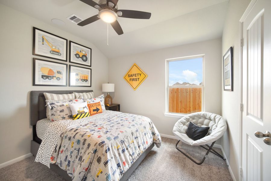 Representative furnished interior of a home built from the Brook by Beazer Homes in Sorella, Tomball (Image 11).