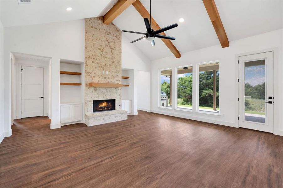 Spacious, unfurnished interior of a new home in , Caddo Mills (Image 35).