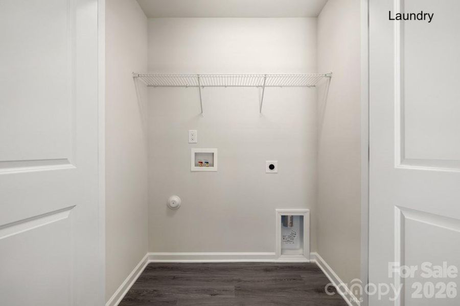 Spacious, unfurnished interior of a new home in , Lancaster (Image 22).