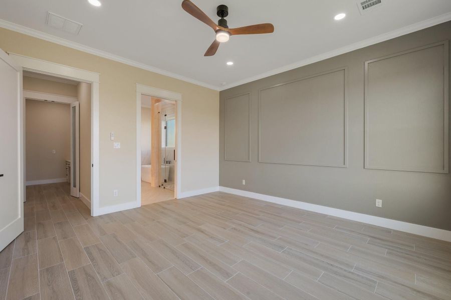 Spacious, unfurnished interior of a new home in , College Station (Image 23).