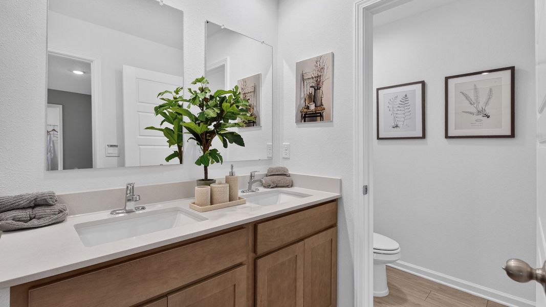 Furnished interior view inside a new home in Bridle Creek, Jacksonville (Image 18).