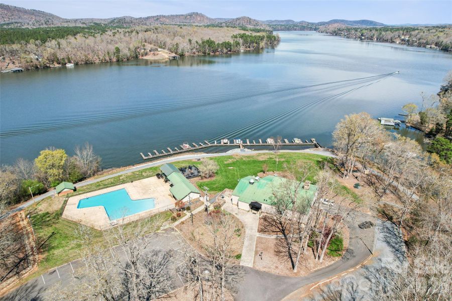 Community amenities in , Mount Gilead (Image 37).