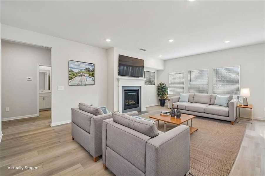 Furnished interior view inside a new home in Creekside at Oxford Park, Fairburn (Image 41).