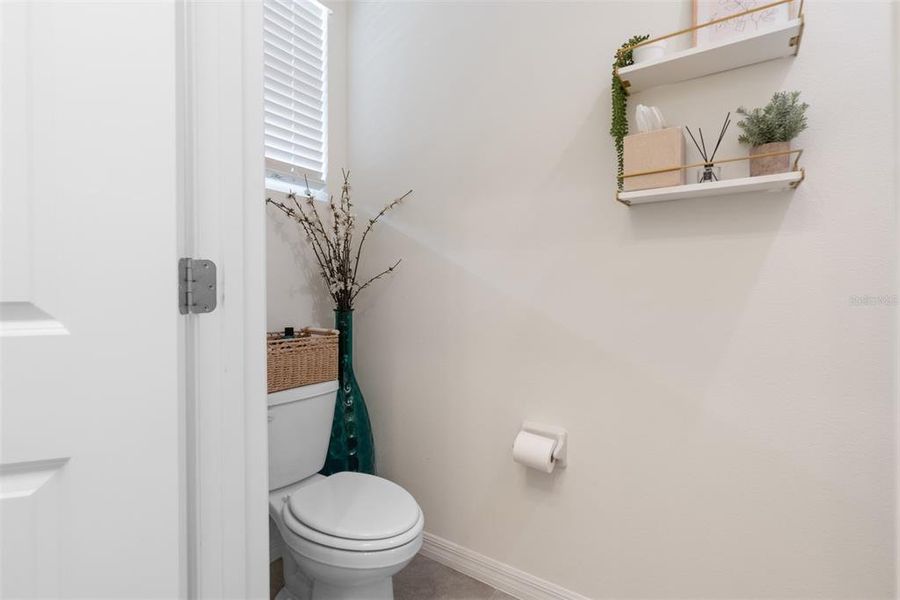 Furnished interior view inside a new home in , Apollo Beach (Image 7).