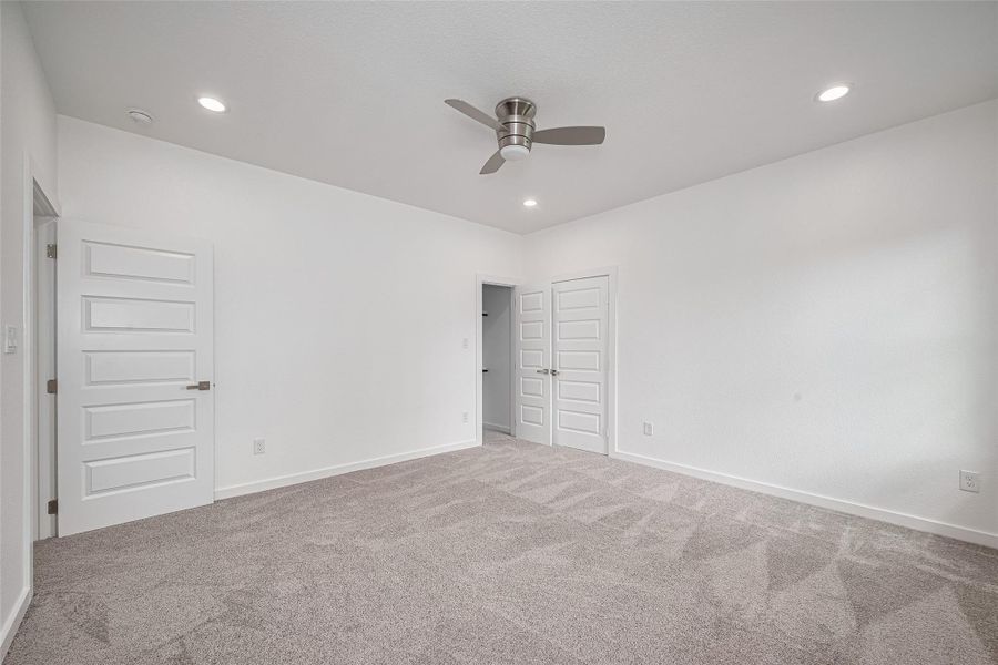 Spacious, unfurnished interior of a new home in , Houston (Image 30).