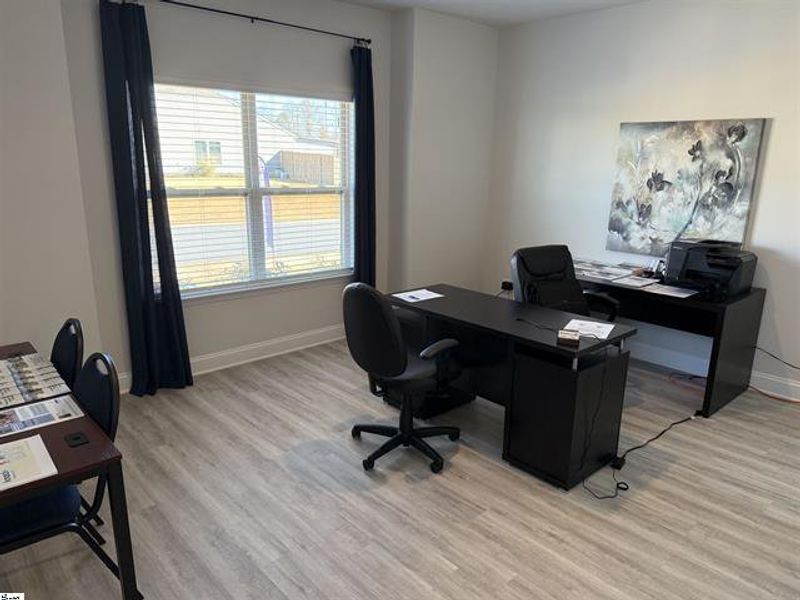 Furnished interior view inside a new home in Bracken Woods, Piedmont (Image 19).