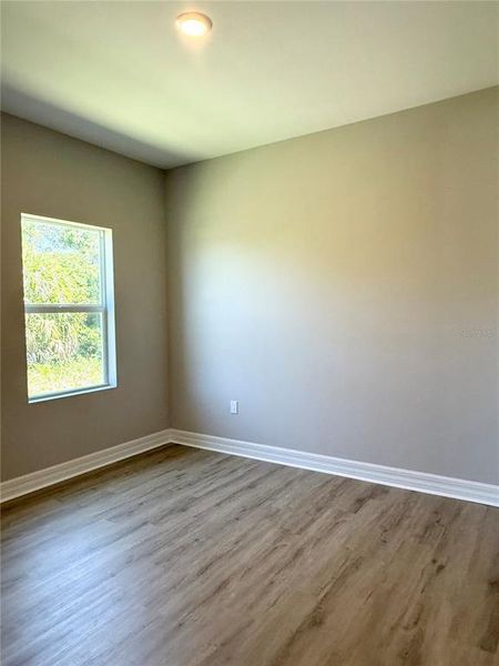 Spacious, unfurnished interior of a new home in , Port Charlotte (Image 12).