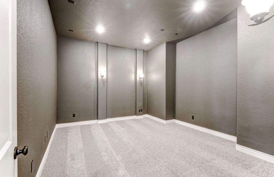 Representative unfurnished interior of a home built from the 3799 by Ravenna Homes in Artavia 70′, Conroe (Image 59).