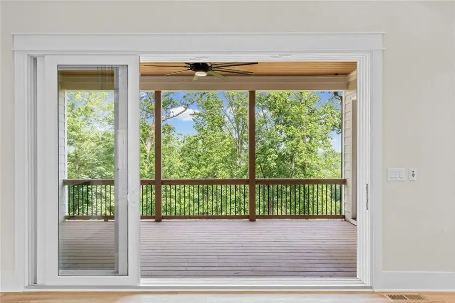Exterior details and patio area of a home in , Dawsonville (Image 4).