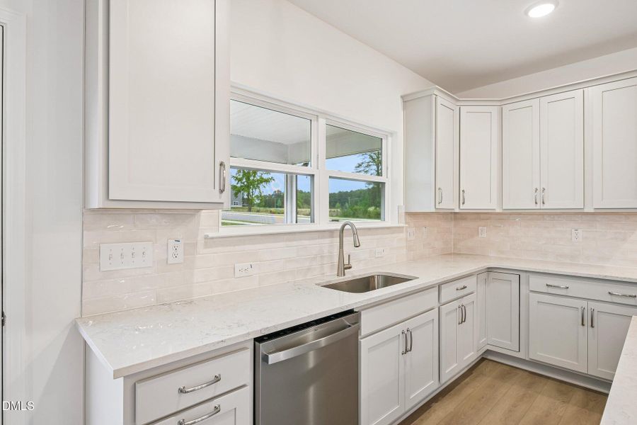 17-web-or-mls-Compeer Wy-S3004-017