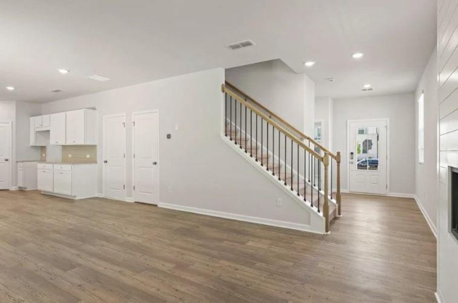 Spacious, unfurnished interior of a new home in Kingsley Creek, Lithonia (Image 3).