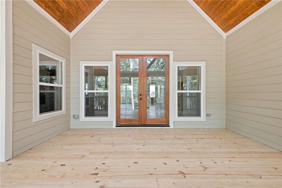 Exterior details and patio area of a home in , Cedartown (Image 26).