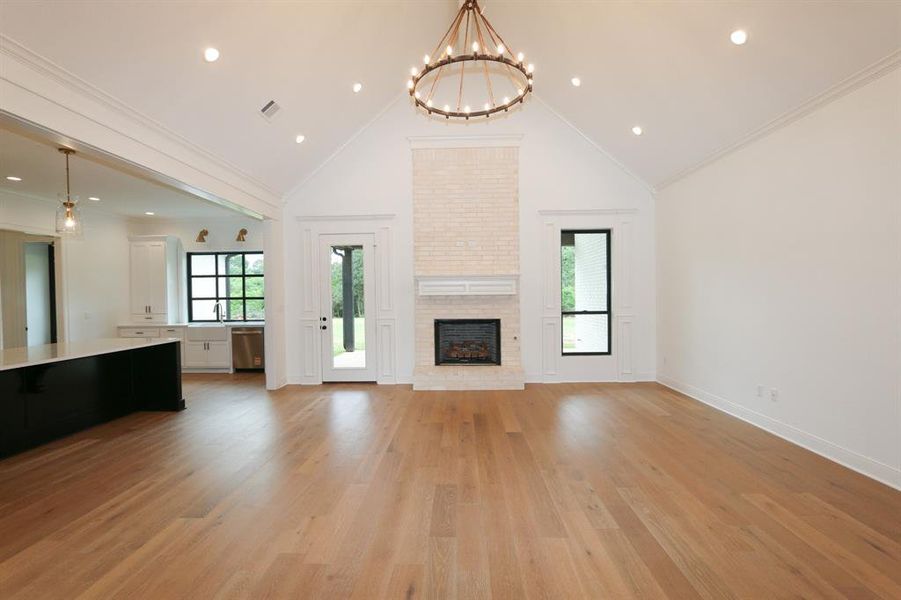 Spacious, unfurnished interior of a new home in , Tyler (Image 18).