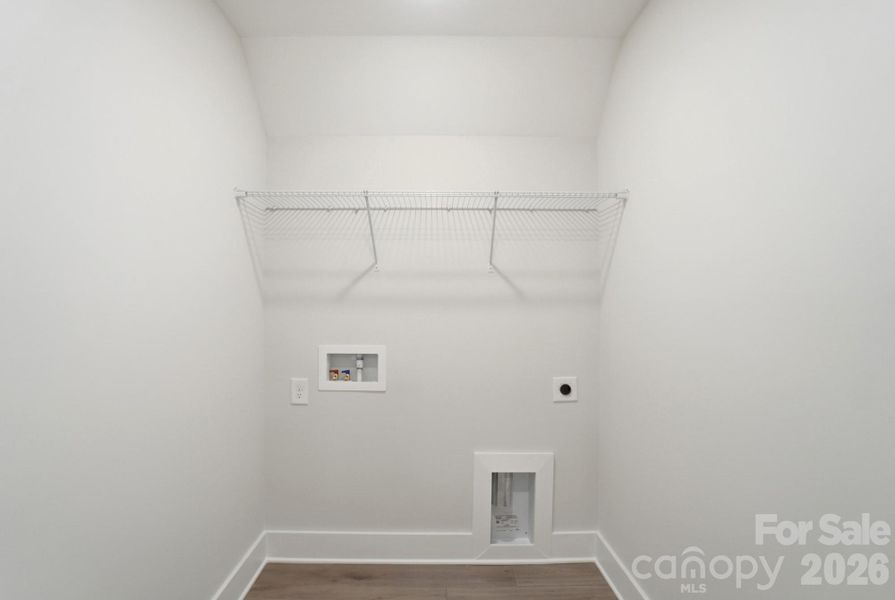 Spacious, unfurnished interior of a new home in , Waxhaw (Image 19).