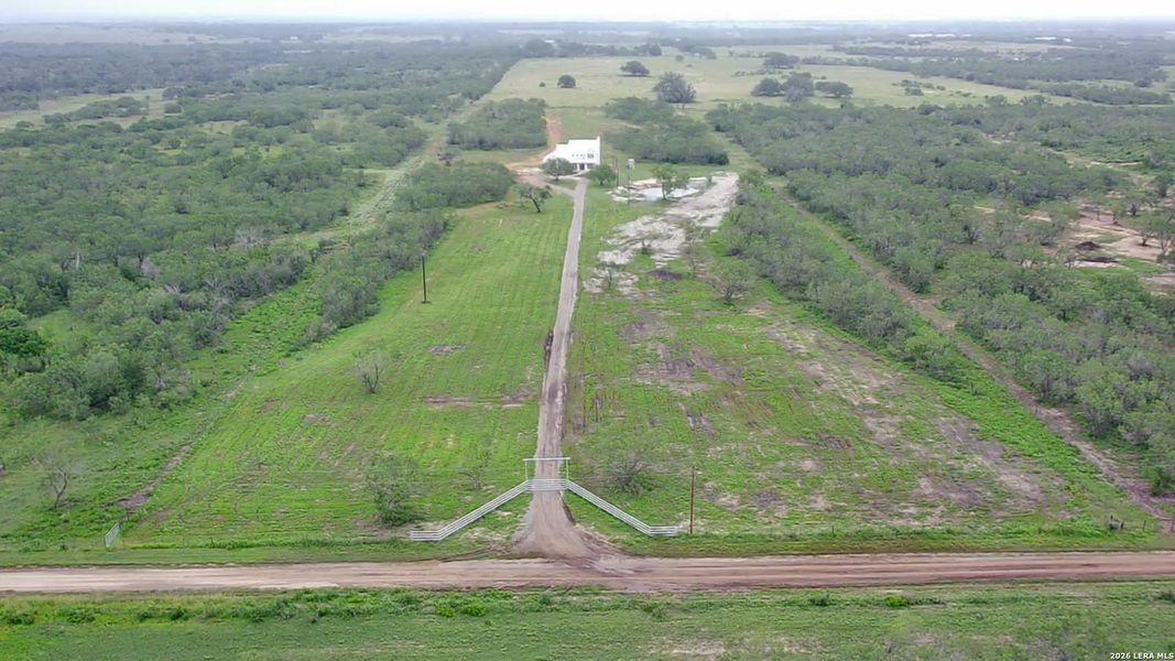 Natural landscape and outdoor views near  in Jourdanton (Image 16).