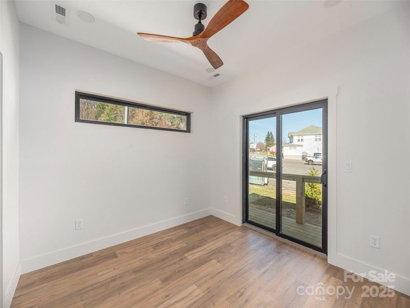 Spacious, unfurnished interior of a new home in , Waynesville (Image 9).