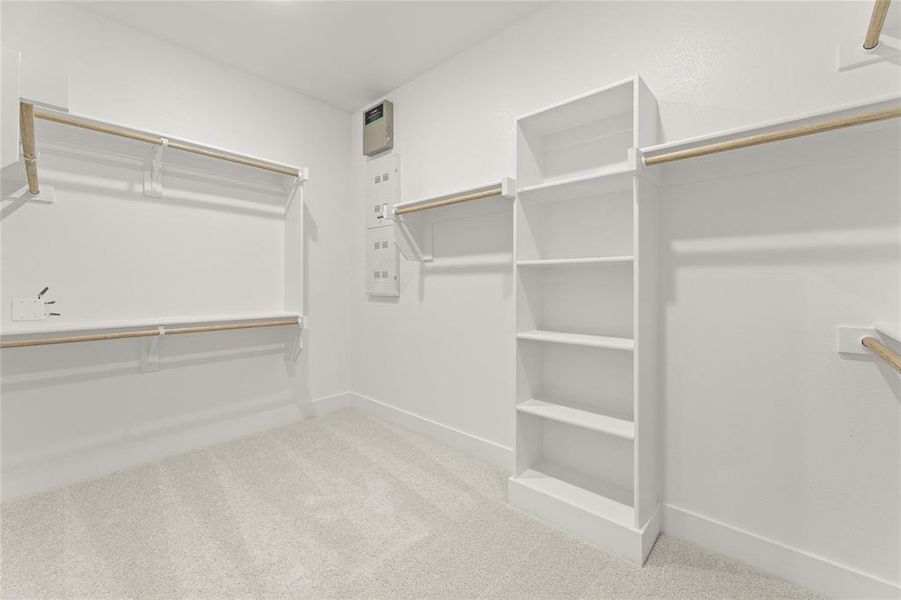 12810 Meadow Glen  Closet