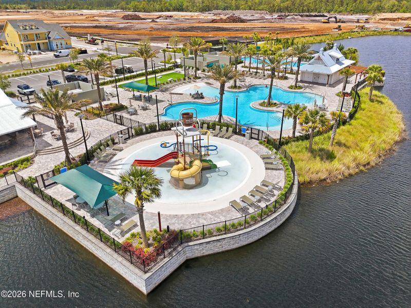 Community amenities in Seven Pines, Jacksonville (Image 38).