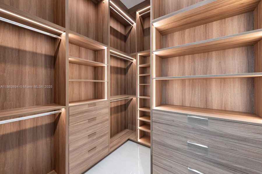 Furnished interior view inside a new home in , Miami Shores (Image 7).