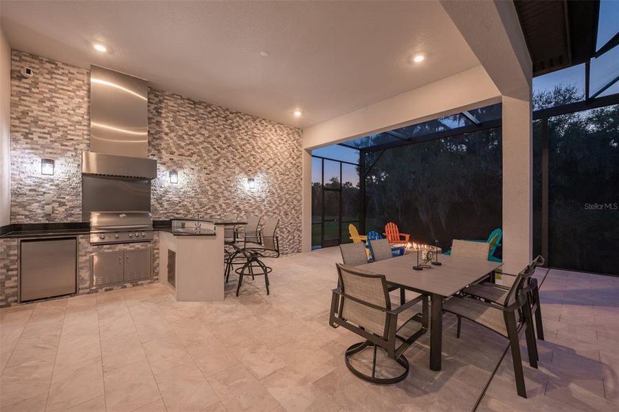 Furnished interior view inside a new home in , Sarasota (Image 40).