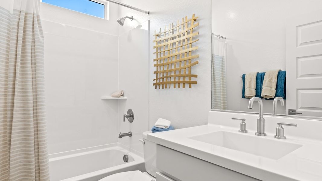 Furnished interior view inside a new home in Aloravita, Peoria (Image 11).