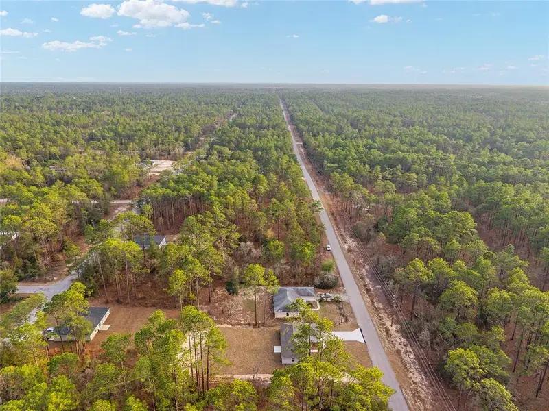 Natural landscape and outdoor views near in Dunnellon (Image 35). Natural landscape and outdoor views near in Dunnellon (Image 35).
