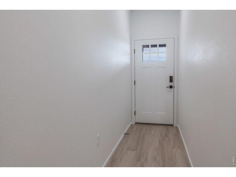 Spacious, unfurnished interior of a new home in , Johnstown (Image 32).