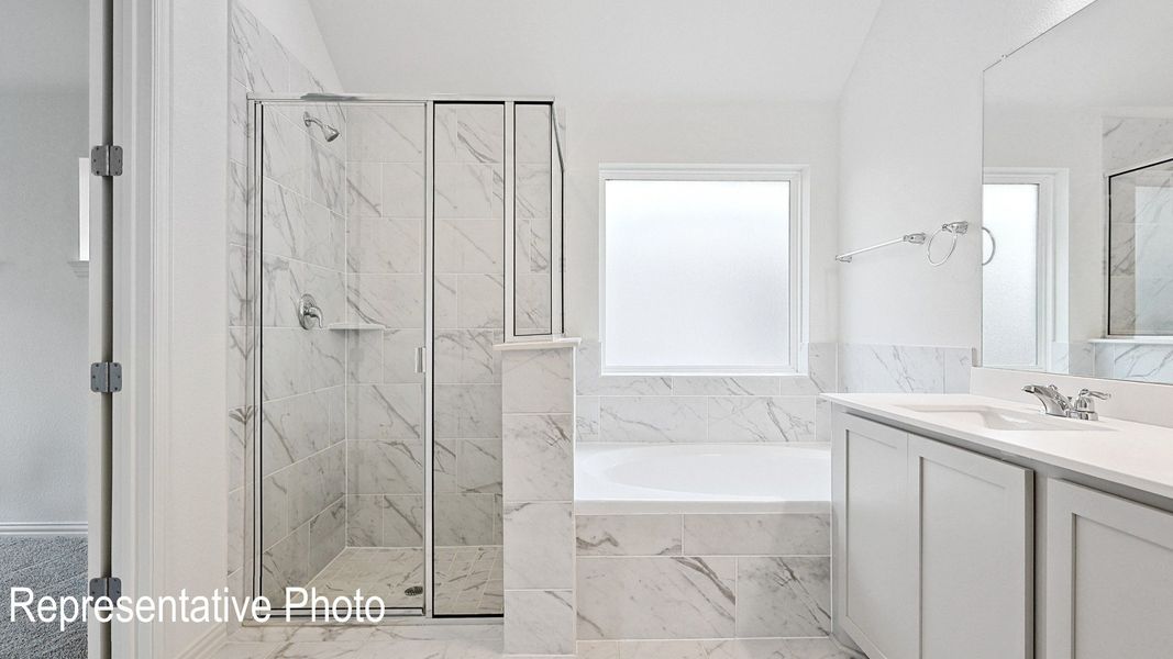 Furnished interior view inside a new home in Green Meadows Premier, Celina (Image 12).