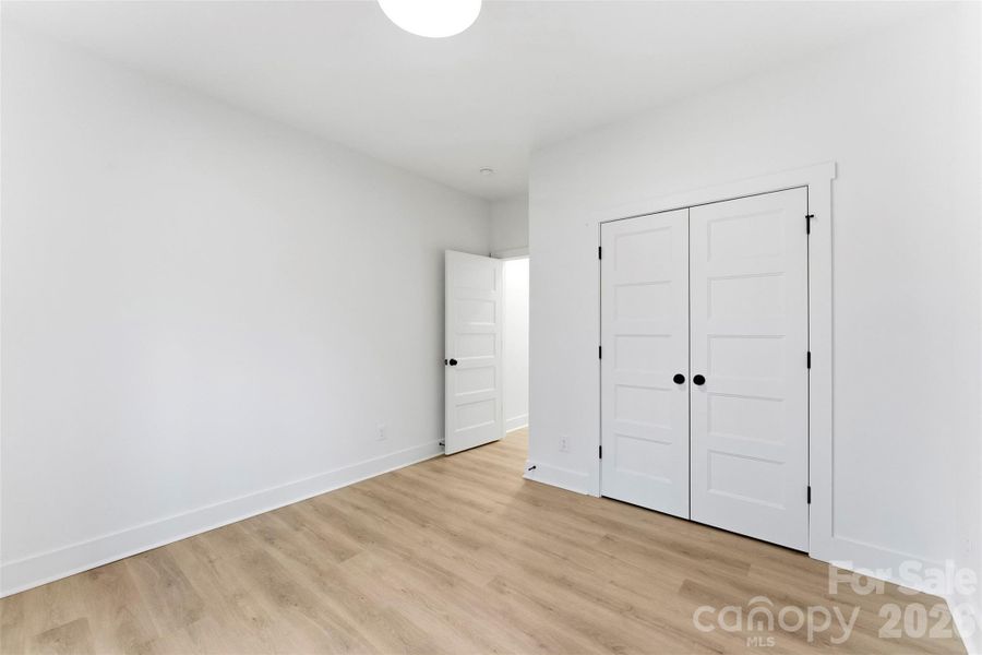 Spacious, unfurnished interior of a new home in , Bessemer City (Image 24).