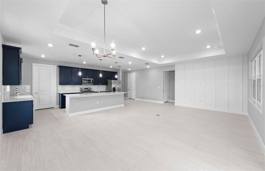 Spacious, unfurnished interior of a new home in Shores at Stillwater, Englewood (Image 29).