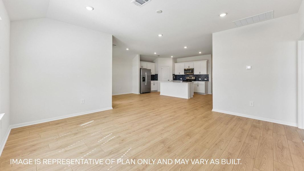 Spacious, unfurnished interior of a new home in Bar W Ranch, Leander (Image 15). Spacious, unfurnished interior of a new home in Bar W Ranch, Leander (Image 15).