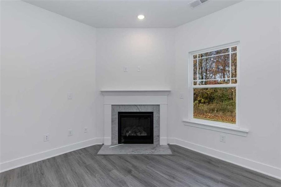 Spacious, unfurnished interior of a new home in Thunder Ridge, Dawsonville (Image 23).