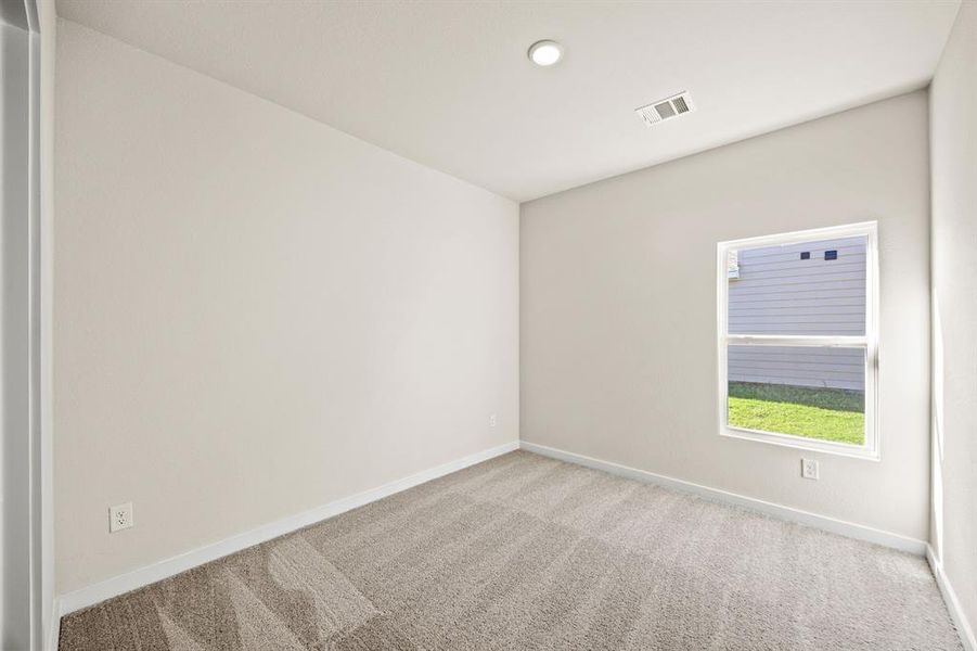 Spacious, unfurnished interior of a new home in MiraVerde, Crowley (Image 13).