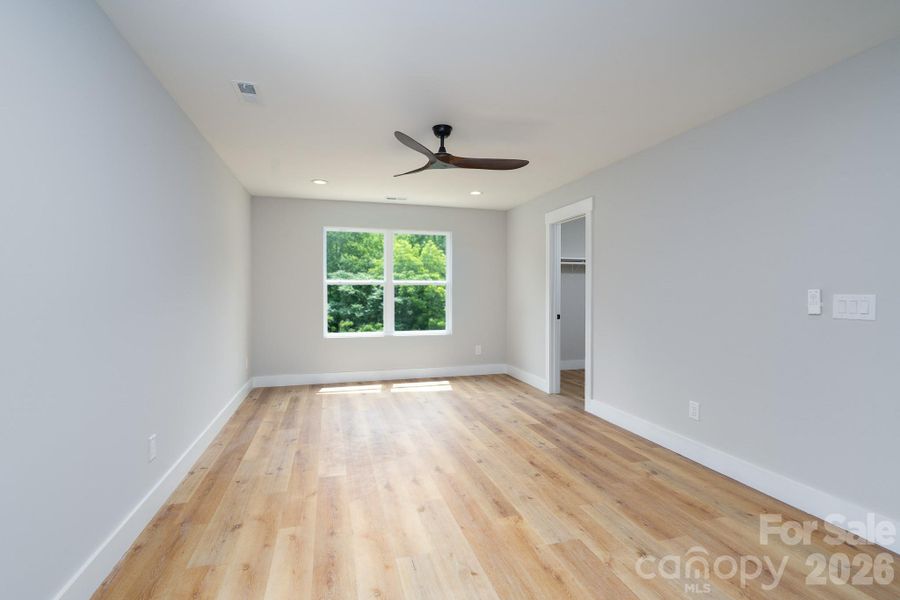 Spacious, unfurnished interior of a new home in , Kannapolis (Image 15).