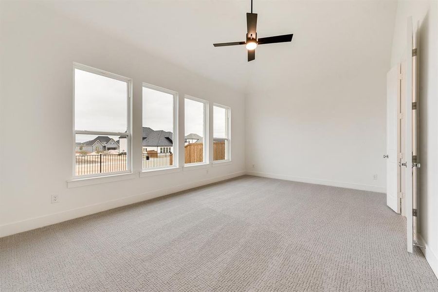 Spacious, unfurnished interior of a new home in Devonshire, Forney (Image 25). Spacious, unfurnished interior of a new home in Devonshire, Forney (Image 25).