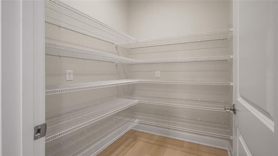 Spacious, unfurnished interior of a new home in Cresswind at Lake Harris, Tavares (Image 66). Spacious, unfurnished interior of a new home in Cresswind at Lake Harris, Tavares (Image 66).