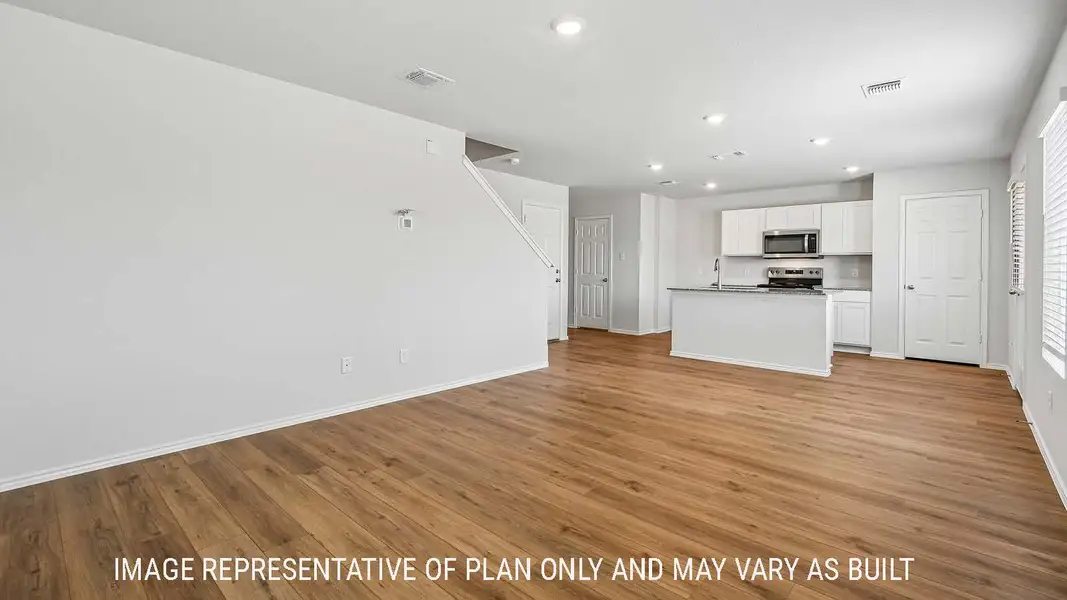 Spacious, unfurnished interior of a new home in Pecan Creek, Temple (Image 12). Spacious, unfurnished interior of a new home in Pecan Creek, Temple (Image 12).