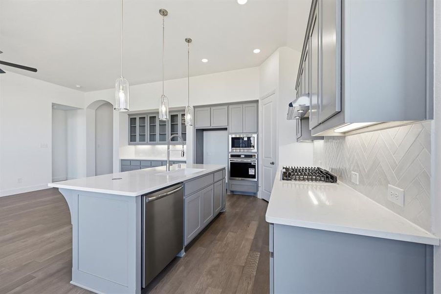Furnished interior view inside a new home in Wildridge, Oak Point (Image 4).