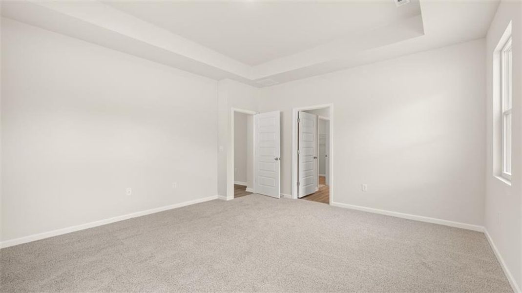 Spacious, unfurnished interior of a new home in Brooks Station, Dacula (Image 12).