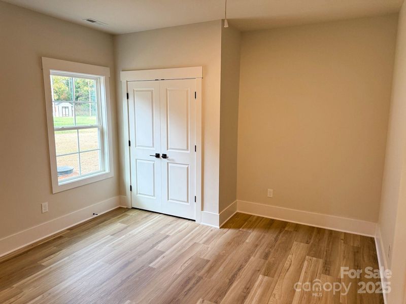Spacious, unfurnished interior of a new home in , Denton (Image 13).