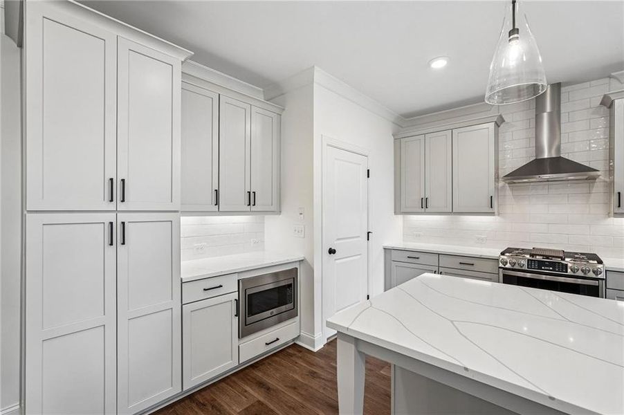 Furnished interior view inside a new home in Millcroft Townhomes, Buford (Image 38).