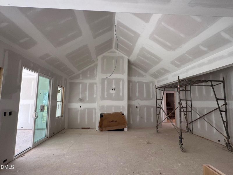Vaulted Family Room