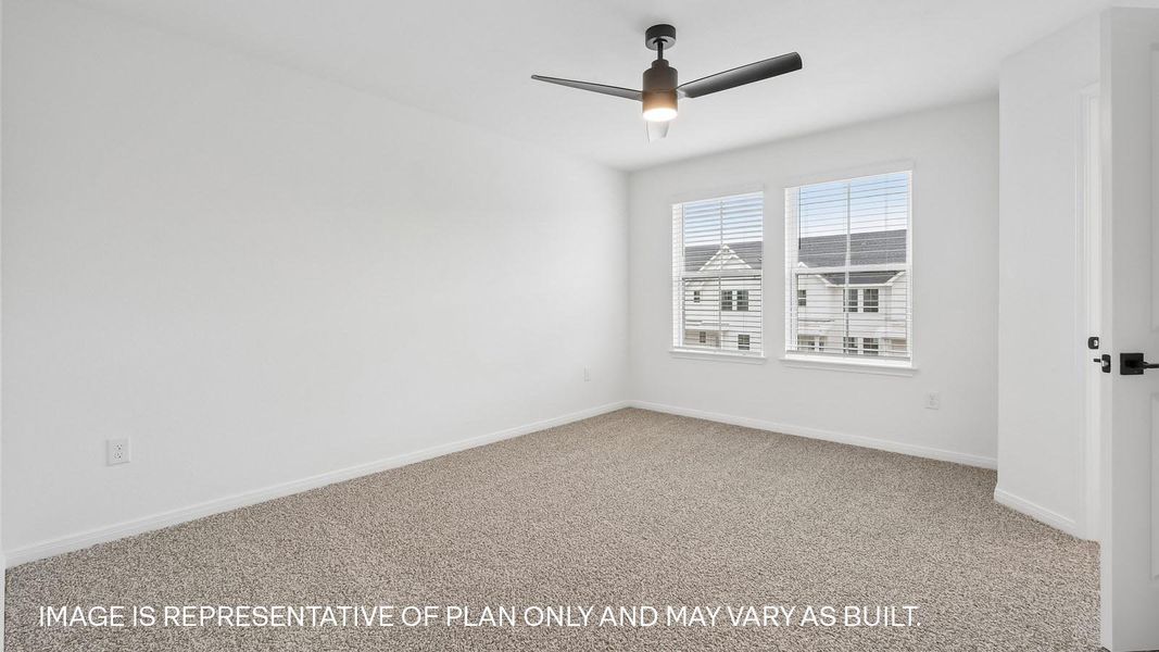 Spacious, unfurnished interior of a new home in Avery Centre, Round Rock (Image 24).