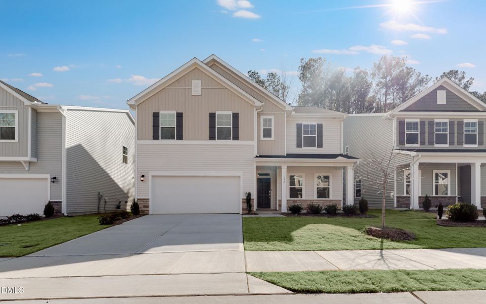 SUN_SherriDowns_Pic_Leighton-1