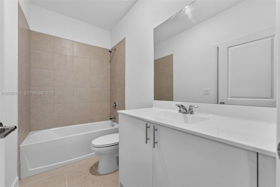 Furnished interior view inside a new home in , Homestead (Image 10).