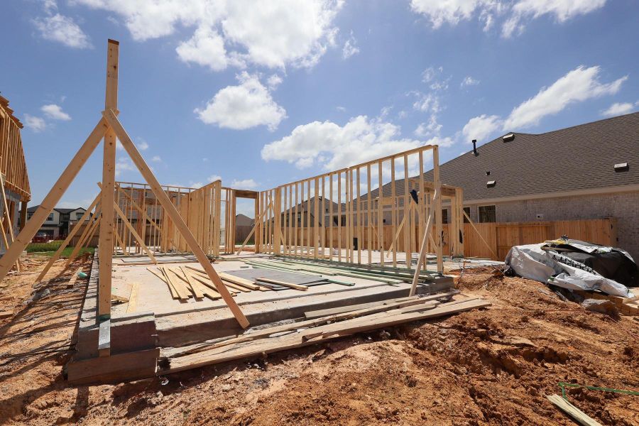 Two story home with 4 beds, 3.5 baths, and 2 car garage Two story home with 4 beds, 3.5 baths, and 2 car garage